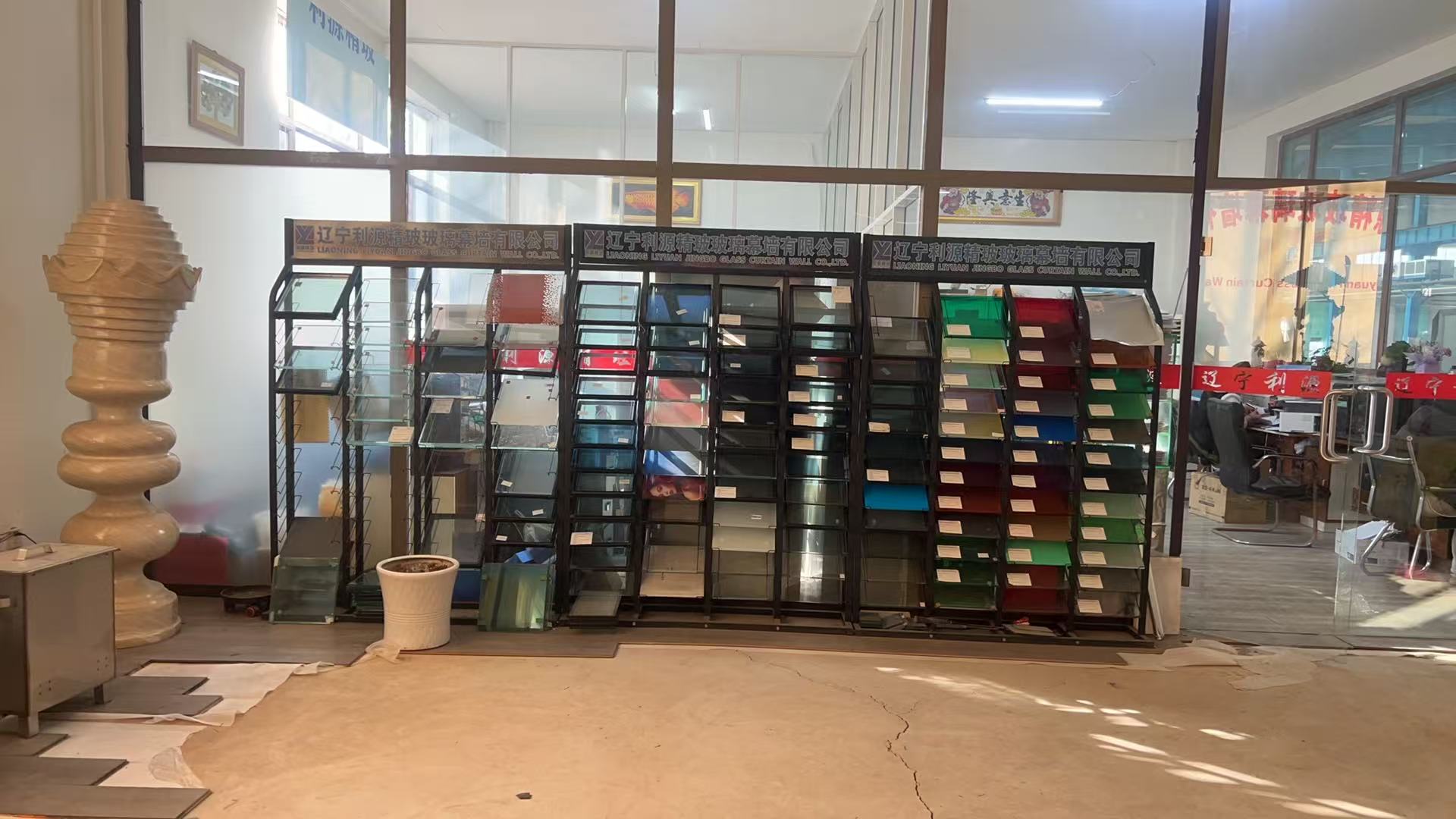 临汾市工程玻璃批量采购彩轴玻璃 - 一站式服务